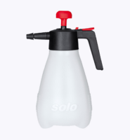 SOLO SPRAYERS 2 Litre Manual Sprayer